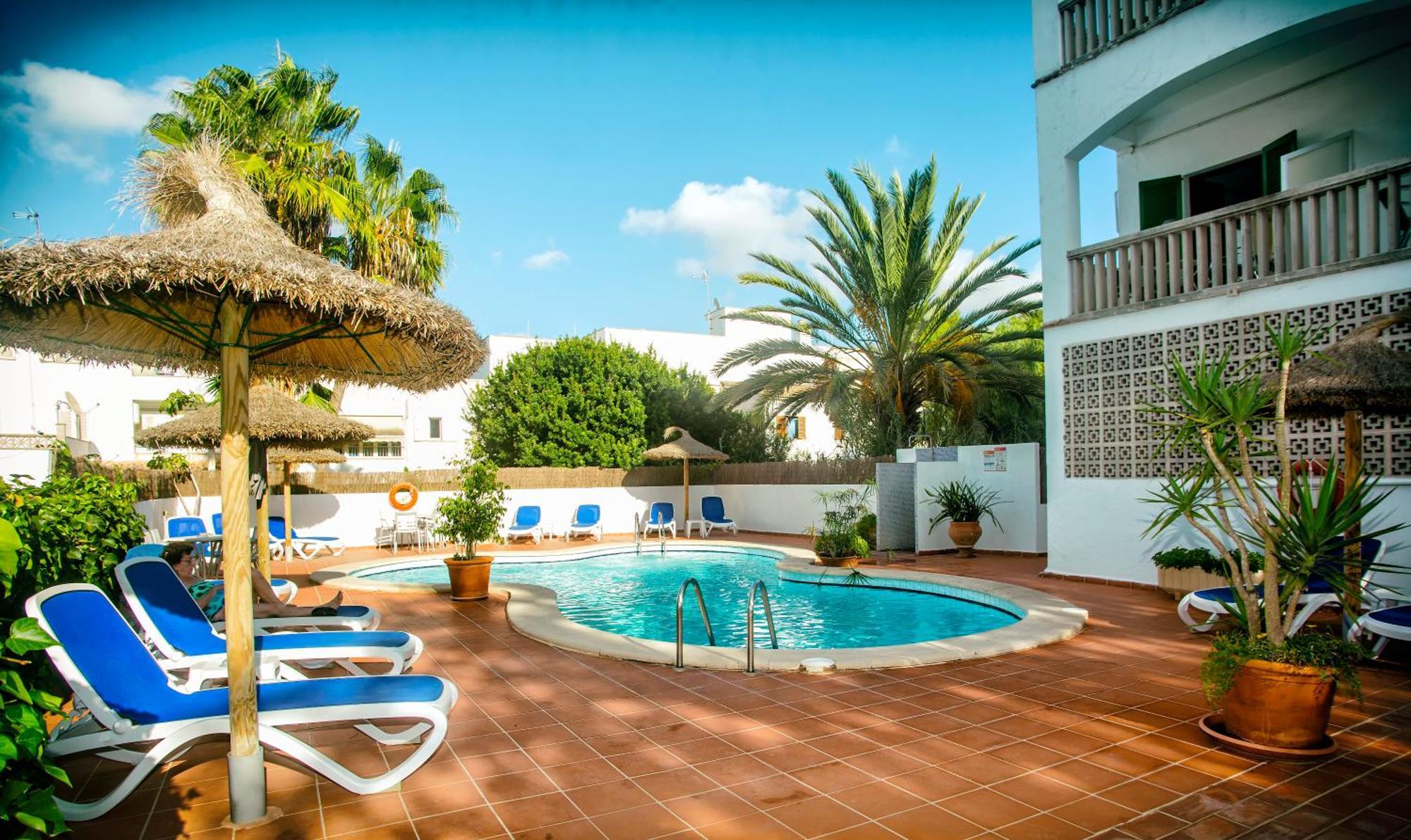 Hotel Martorell By Mhr Colonia de Sant Jordi ภายนอก รูปภาพ