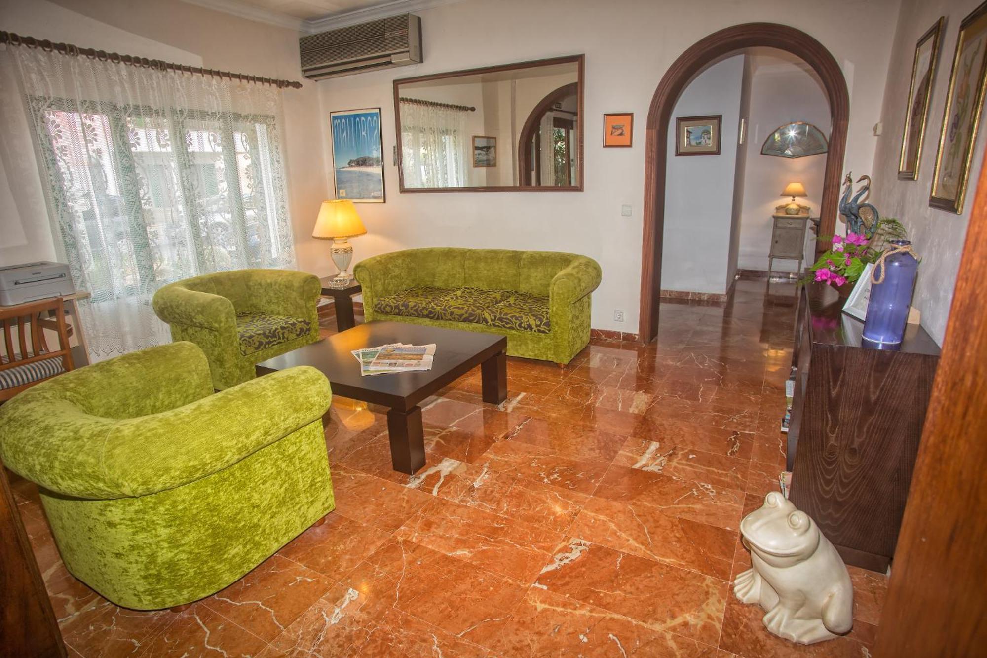 Hotel Martorell By Mhr Colonia de Sant Jordi ภายนอก รูปภาพ