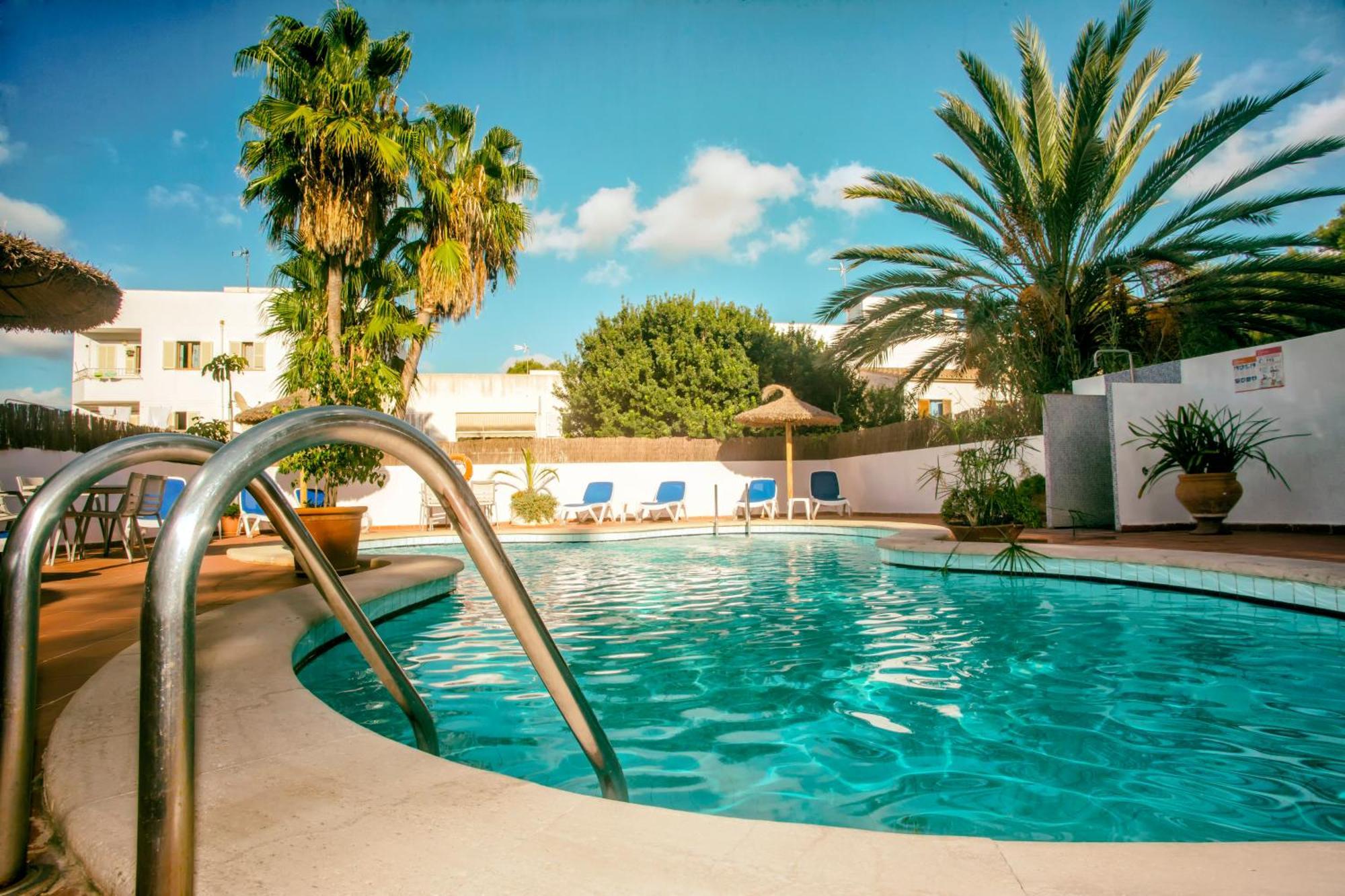 Hotel Martorell By Mhr Colonia de Sant Jordi ภายนอก รูปภาพ