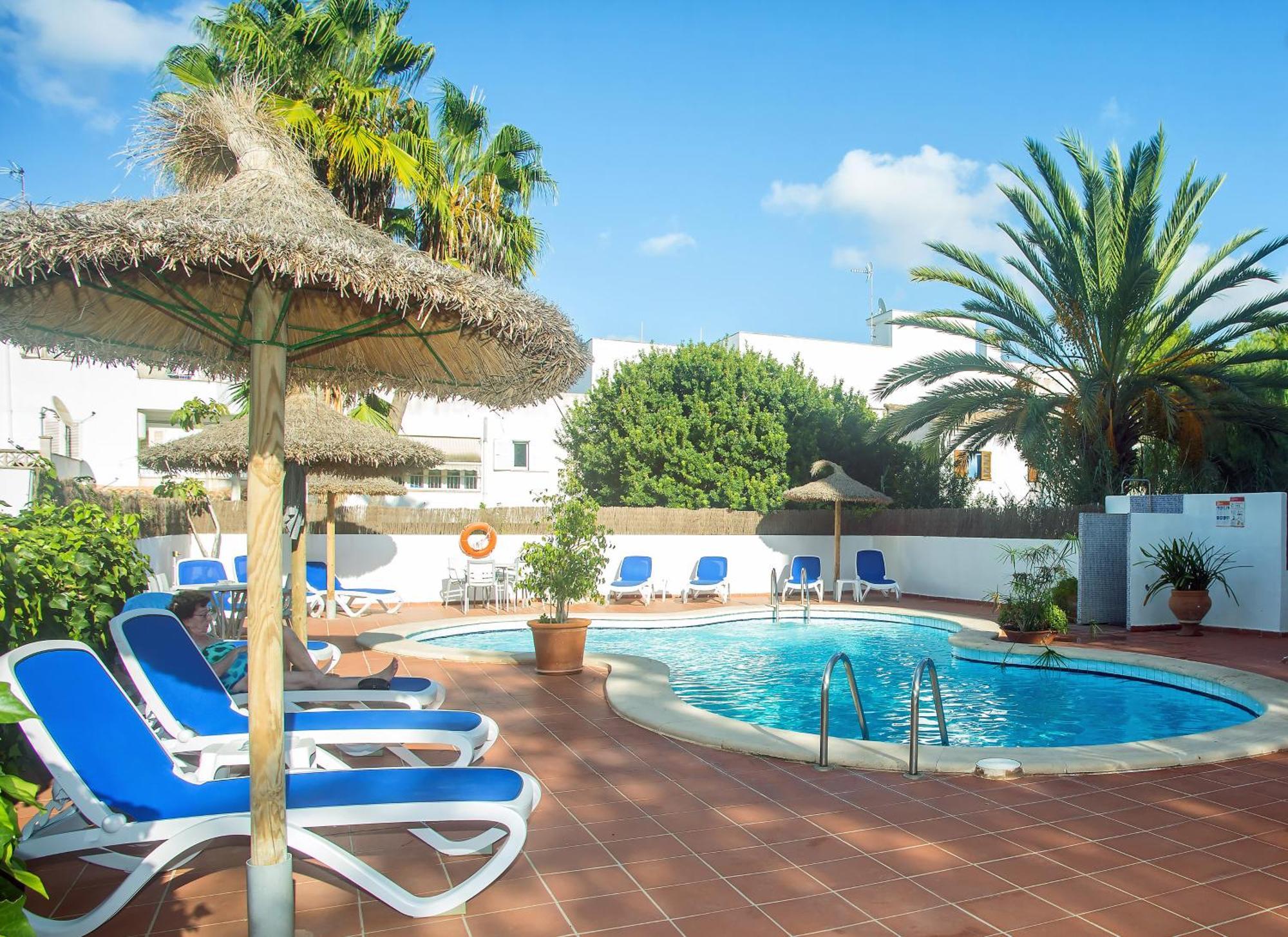 Hotel Martorell By Mhr Colonia de Sant Jordi ภายนอก รูปภาพ