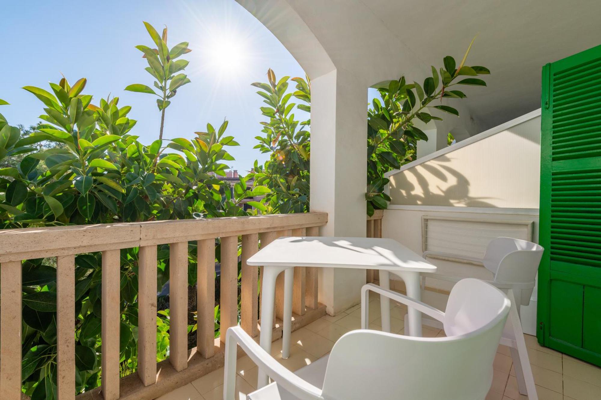 Hotel Martorell By Mhr Colonia de Sant Jordi ภายนอก รูปภาพ